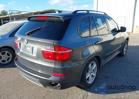 2012 BMW X5 из США, поврежденный, VIN 5UXZV4C58CL759648